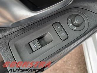 Volkswagen Up! Up! (121), Hatchback, 2011 1.0 12V 75 picture 15