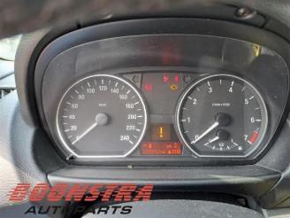 BMW 1-serie 1 serie (E87/87N), Hatchback 5-drs, 2003 / 2012 116i 2.0 16V picture 12