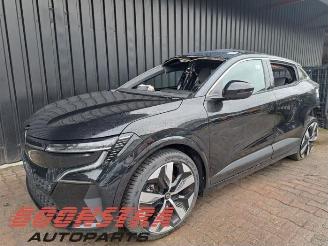 krockskadad bil auto Renault Mégane E-Tech Megane E-Tech (RCB), SUV, 2021 60 kWh 2024/6