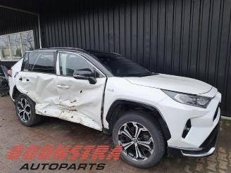 Toyota Rav-4 RAV4 (A5), Terreinwagen, 2018 2.5 Plug-in Hybrid 16V AWD picture 2