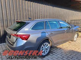 Skoda Octavia Octavia Combi (NXAC), Combi 5-drs, 2019 1.0 TSI e-TEC 12V picture 4