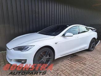 Autoverwertung Tesla Model S Model S, Liftback, 2012 / 2026 90D 2017/2
