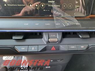 Kia EV9 EV9 (MV1), SUV, 2023 AWD 99.8 kWh picture 16
