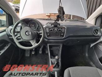 Volkswagen Up! Up! (121), Hatchback, 2011 1.0 12V 60 picture 7