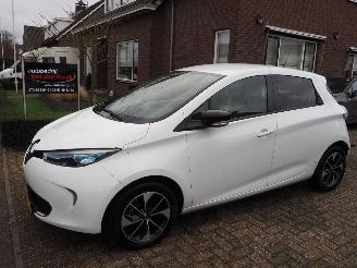 skadebil bedrijf Renault Zoé R240 Intens 22Kwh 2016/9