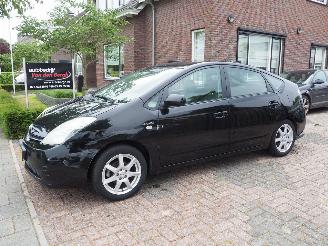 skadebil auto Toyota Prius 1.5 vvt i hybride 2008/8