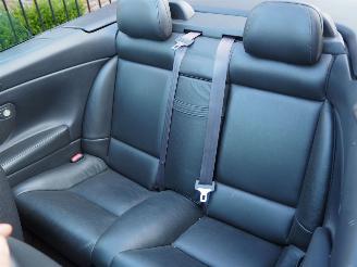 Volvo C-70 2.4T Convertible picture 26