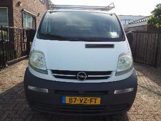 Opel Vivaro 1.9 DI L1H1 picture 2