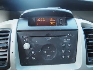 Opel Vivaro 1.9 DI L1H1 picture 14