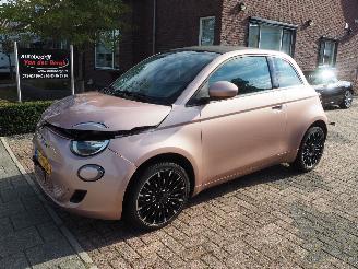 Coche accidentado Fiat 500C Icon 42 Kwh 2022/9