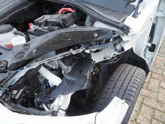 Volkswagen Up! 1.0 BMT Move Up! picture 12