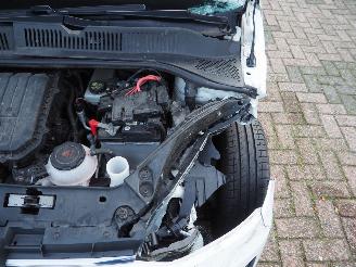 Volkswagen Up! 1.0 BMT Move Up! picture 11