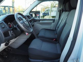 Volkswagen Transporter 2.0 TDI L1H1 picture 30