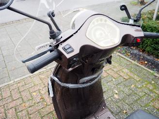 IVA  LUX50 picture 8