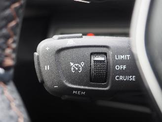 Peugeot 3008 1.6 Hybrid 225 GT picture 23