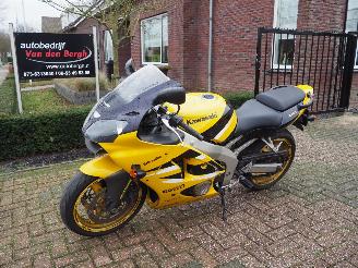 Kawasaki Ninja ZX 6R 600 picture 1