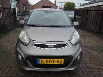 Kia Picanto 1.0 CVVT ISG Comfort pack picture 2