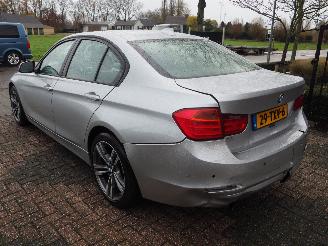 BMW 3-serie 320i High executive picture 6