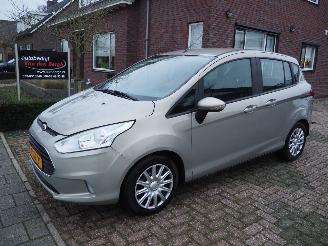 krockskadad bil auto Ford B-Max 1.0 EcoBoost Style 2014/10