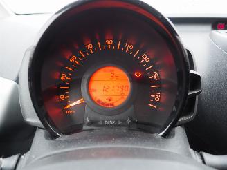 Peugeot 108 1.0 E-Vti Active picture 25