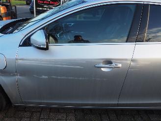 Volvo V-60 2.4 D6 AWD Hybrid Summum picture 10