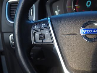 Volvo V-60 2.4 D6 AWD Hybrid Summum picture 15