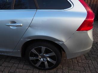 Volvo V-60 2.4 D6 AWD Hybrid Summum picture 8