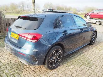 Mercedes A-klasse 250 E Advantage hybride picture 4