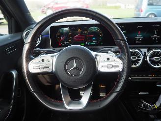 Mercedes A-klasse 250 E Advantage hybride picture 17