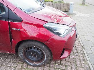 Toyota Yaris 1.5 Hybrid Design picture 11