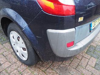 Renault Scenic 1.6-16V Business Line picture 7