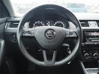 Skoda Octavia 1.0 TSI Ambition Business Dsg picture 13