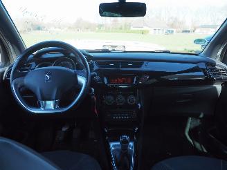 Citroën DS3 1.6 E-hdi So Chic picture 10