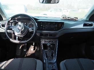 Volkswagen Polo 1.0 TSI Highline picture 16