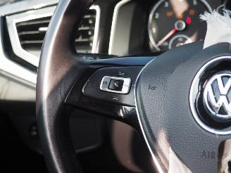 Volkswagen Polo 1.0 TSI Highline picture 18