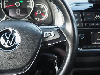 Volkswagen e-Up!  picture 13