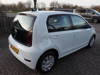 Volkswagen e-Up!  picture 4
