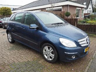 Mercedes B-klasse 180 CDI Automaat picture 3