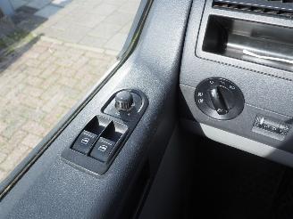 Volkswagen  Transporter 1.9 TDi Camper picture 27