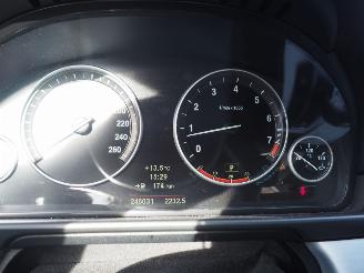 BMW 5-serie 528i High Executive picture 25