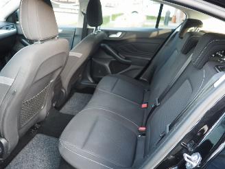 Ford Focus 1.0 EcoBoost Trend Edition Business picture 22