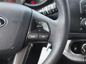 Kia Rio 1.1 CRdi Plus Pack picture 15