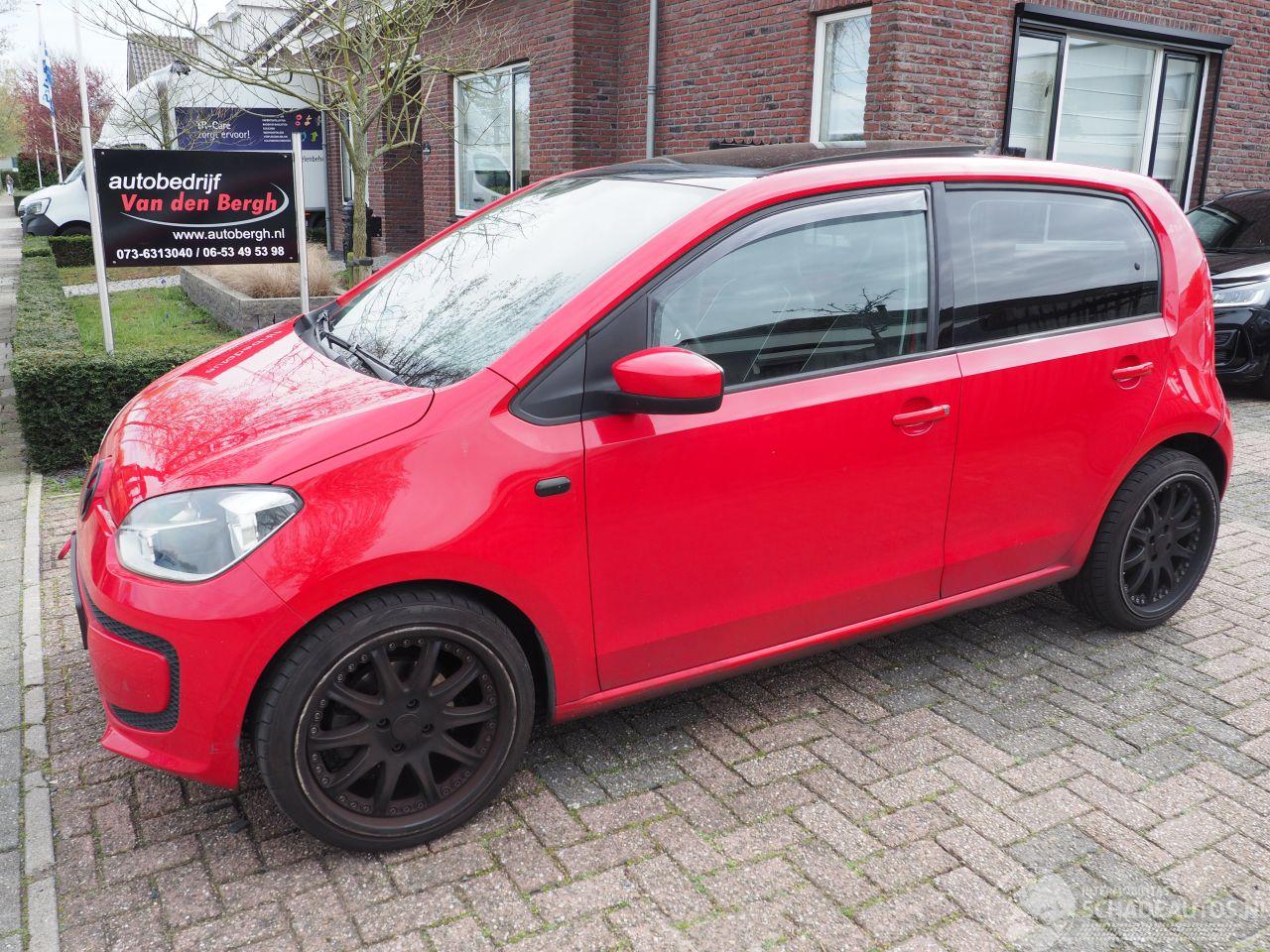 Volkswagen Up! 1.0 Move Up BlueMotion