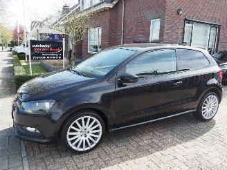 Vaurioauto  passenger cars Volkswagen Polo 1.0 2014/6