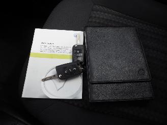 Volkswagen Polo 1.0 picture 22