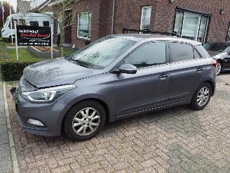 Schadeauto Hyundai I-20 1.0 T-Gdi Go! 2017/4