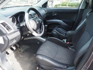 Mitsubishi Outlander 2.0 Intro Edition picture 23