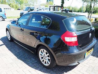 BMW 1-serie 116i picture 6