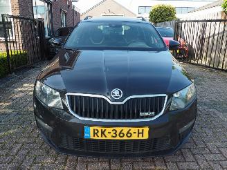 Skoda Octavia 2.0 Tdi RS Motorschade picture 2