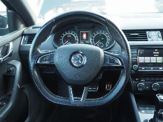 Skoda Octavia 2.0 Tdi RS Motorschade picture 9